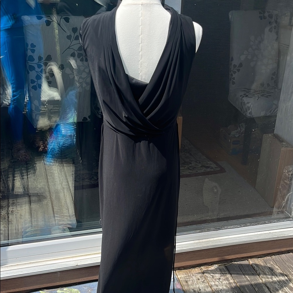 Joseph Elegant Black Sleeveless Dress
